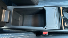 Volvo XC40 2.0 B4P Ultra Dark 5dr Auto Petrol Estate